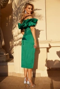 Veer - Two-Piece Midi Set with Corset Top and Envelope Skirt