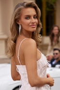 Virgo - Mini dress in pastel pink with adjustable straps, rectangular neckline, two-layered with sequin embroidery and feathers