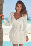 Gilmore - a white dress made of airy fabric