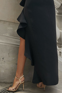 Fernanda Black - maxi dress in black with character