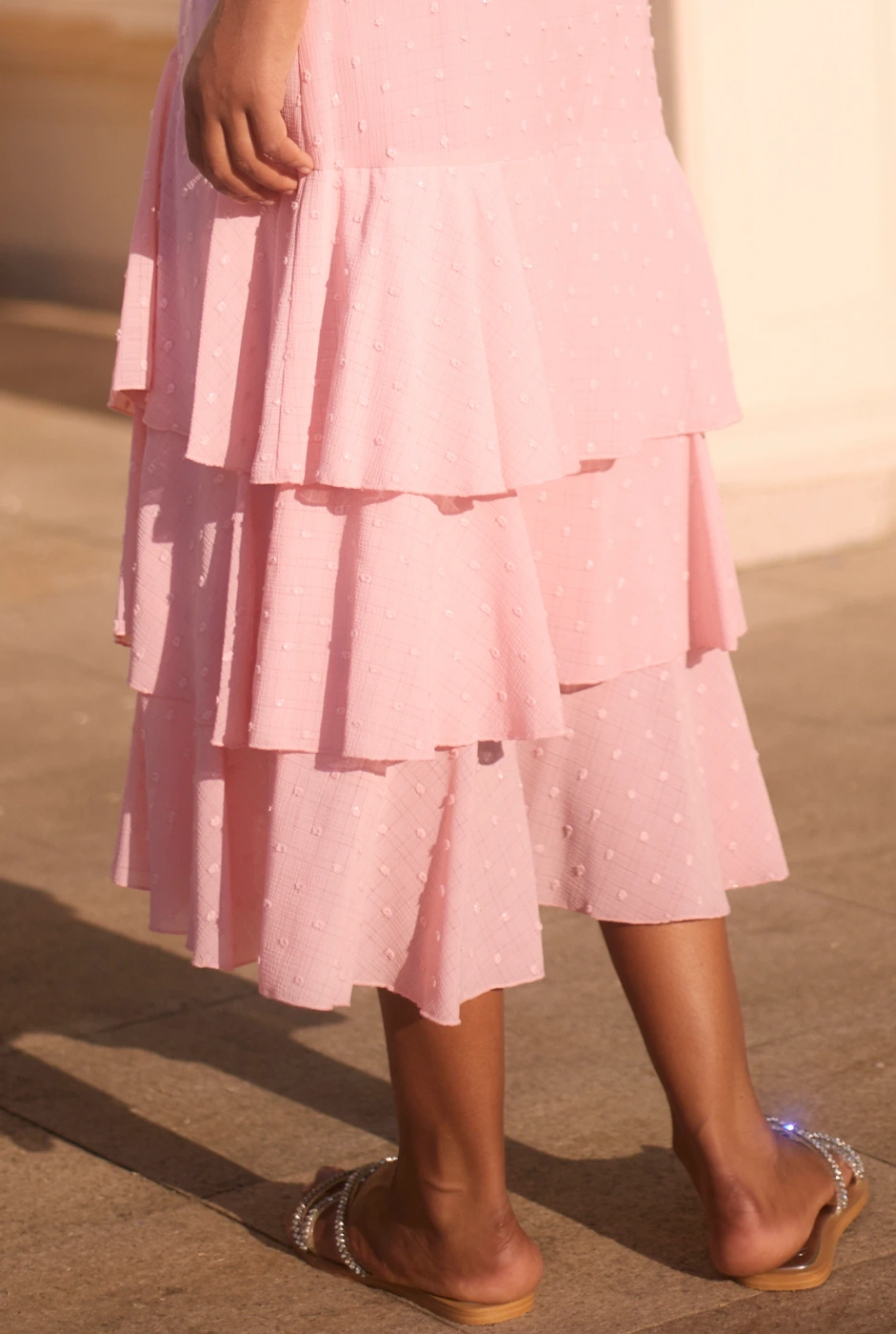 Lucette - Rosa Maxikleid mit spanischem Ausschnitt