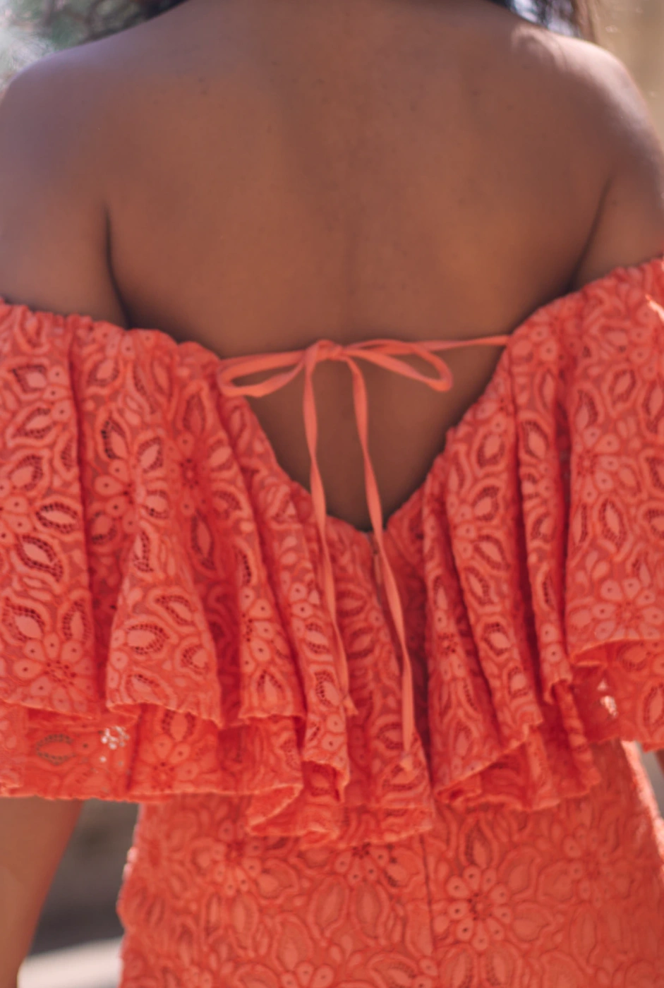 Sucre - Elegant mini lace dress in invigorating orange