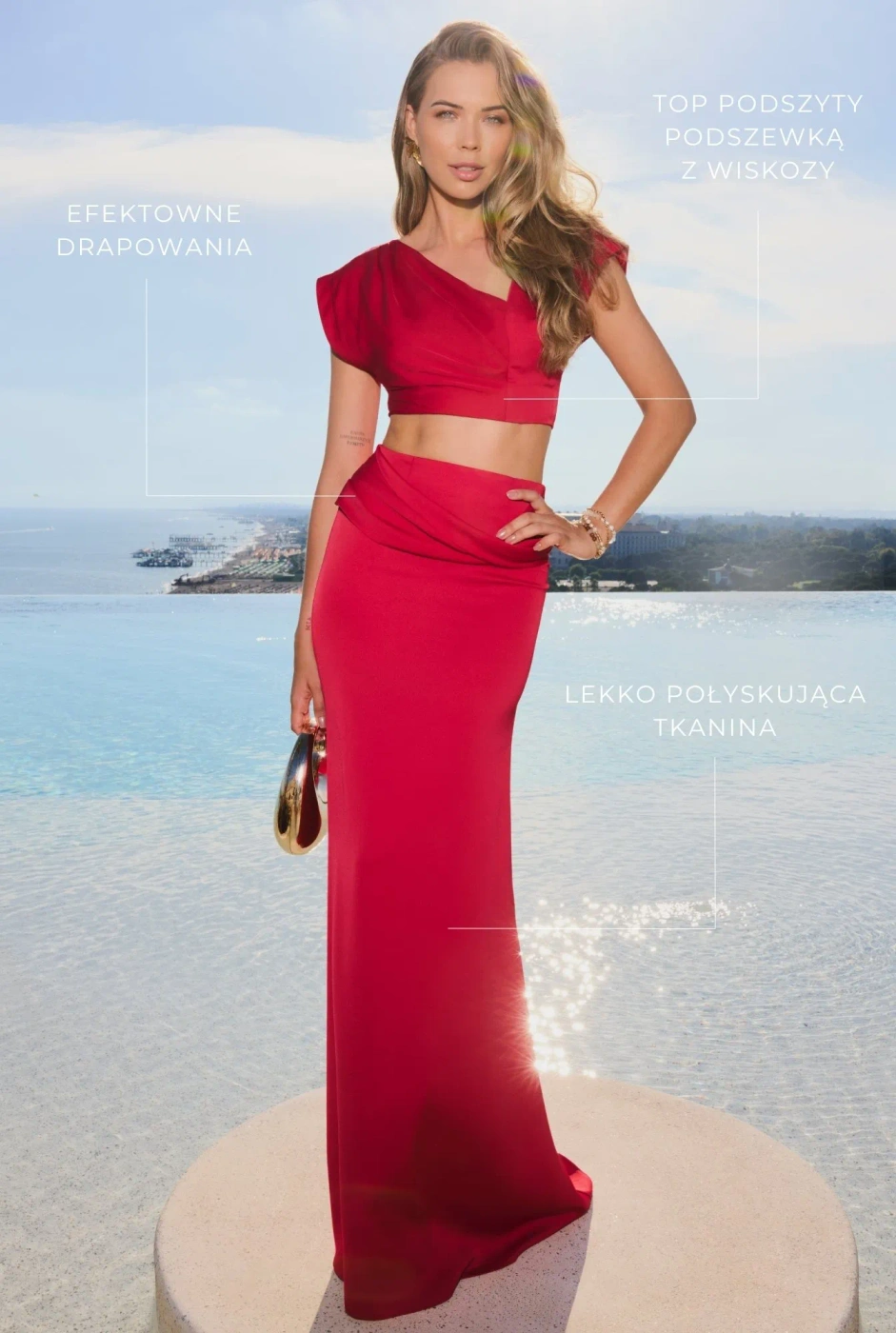Akira – rotes Set mit asymmetrischem Top und Maxirock