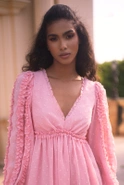 Uskaly - mini dress in magical pink