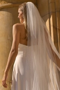 Nemezja - Maxikleid mit abnehmbarem Umschlagtuch