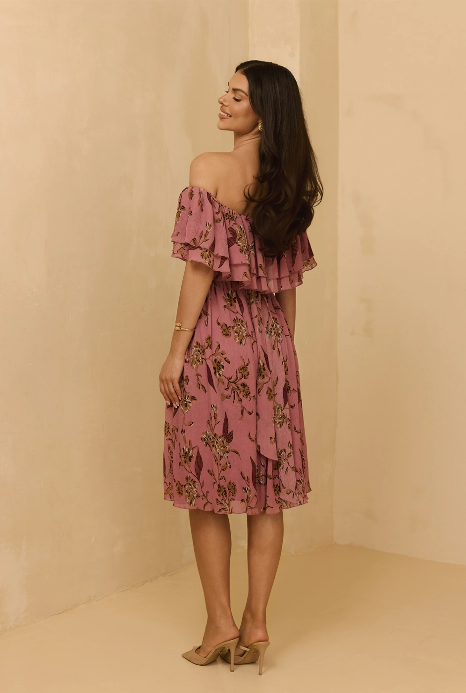 Lavinia - Midi dress in dirty pink with floral prints