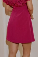 Graft - Rosa Minikleid mit Blumenverzierung