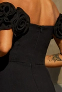Marcelina schwarz - Maxikleid mit Blumendekor