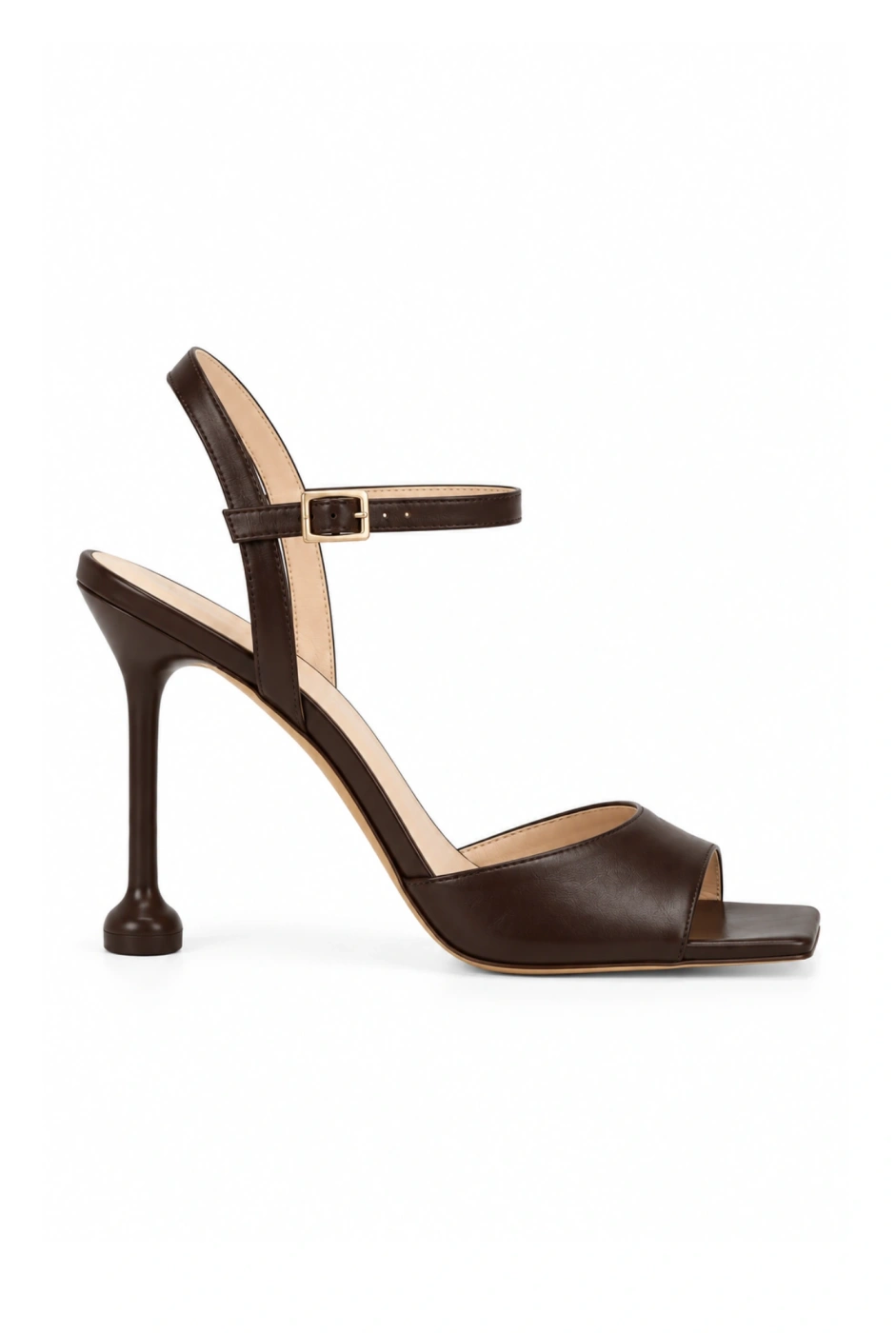Checca – braune Sandalen mit schmalem Absatz