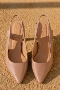 Rucci – nude pumps with a slim stiletto heel