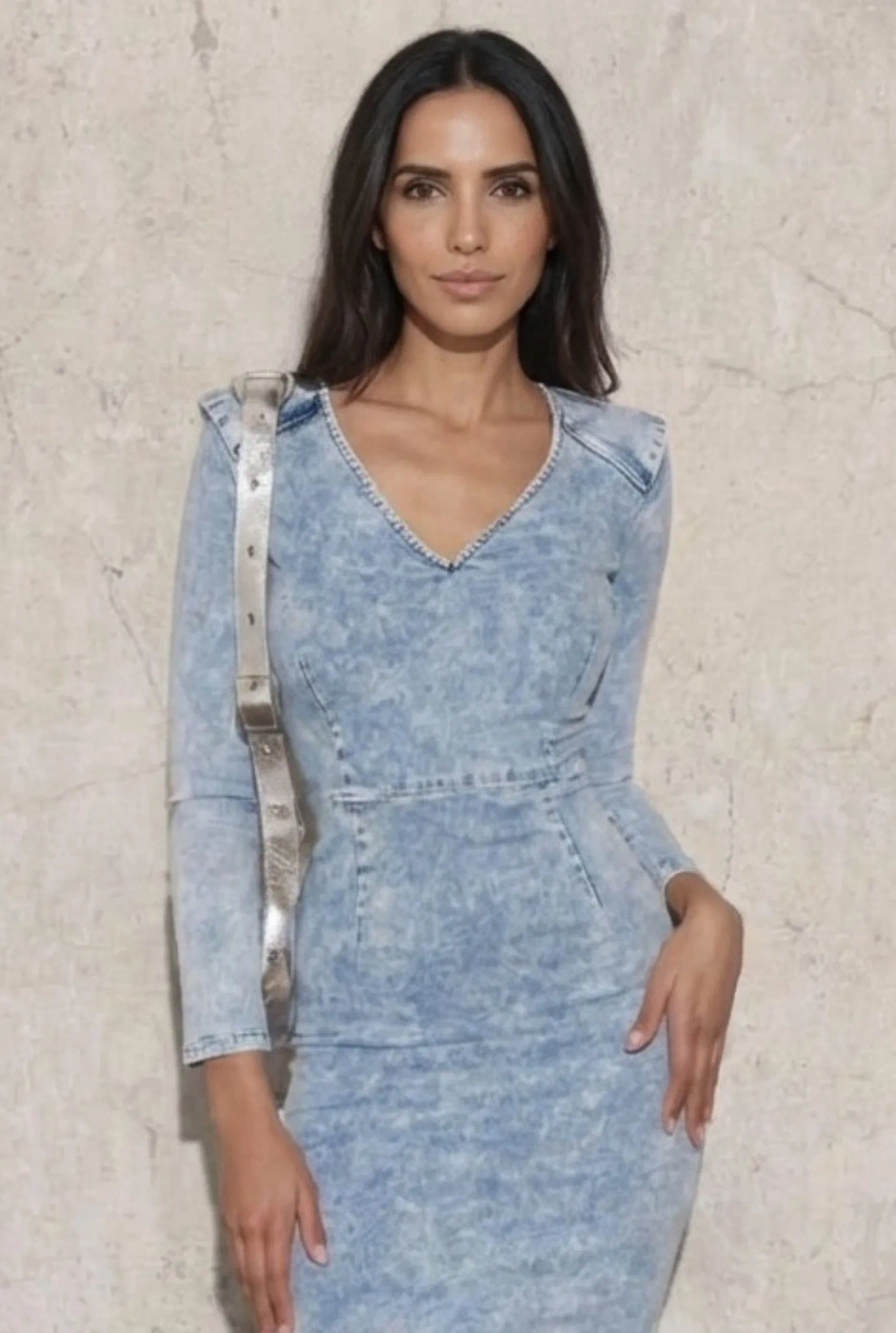 Tamara - midi denim dress in blue