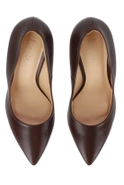 Paris - Classic Leather pumps in Chocolate shade