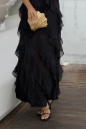 Samanta – schwarzes Maxikleid mit luftigen Volants