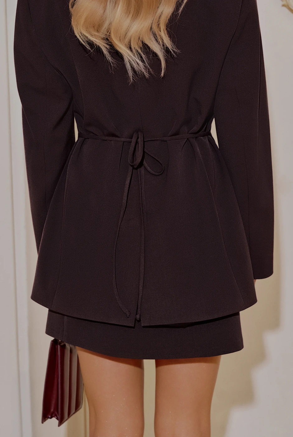 Orkide – Schokoladenjacke mit einer Mischung aus Wolle und Viskose