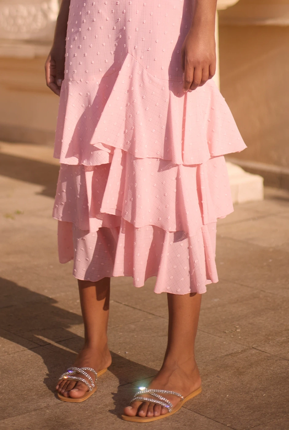 Lucette - Rosa Maxikleid mit spanischem Ausschnitt