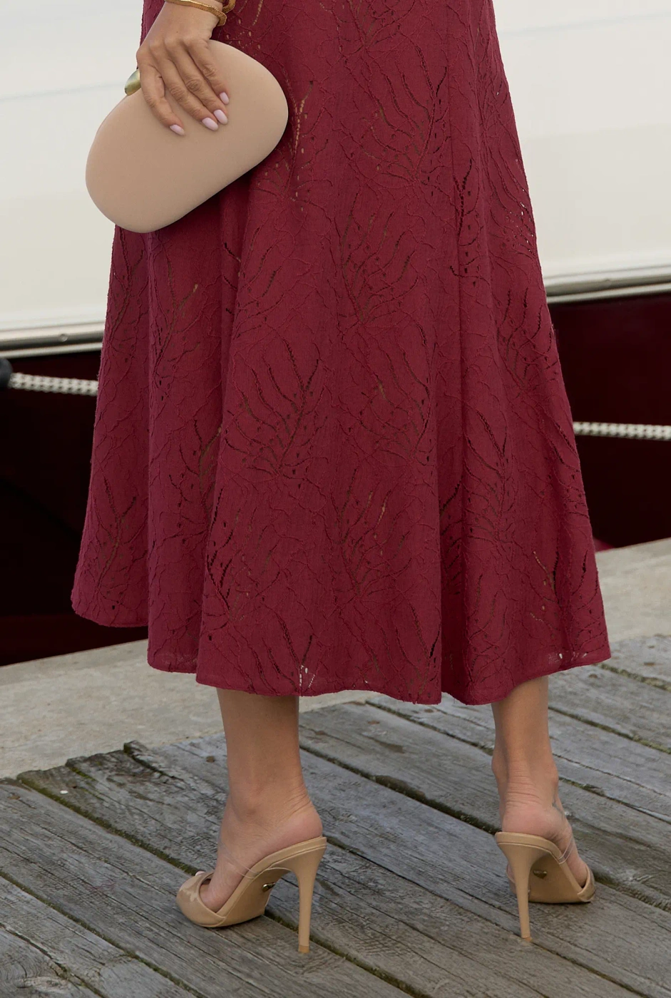 Hover – burgundy midi dress with belt