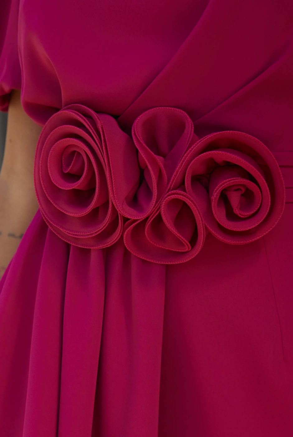 Mead - Mini dress in pink with asymmetrical cut, stand-up neckline and buff sleeves