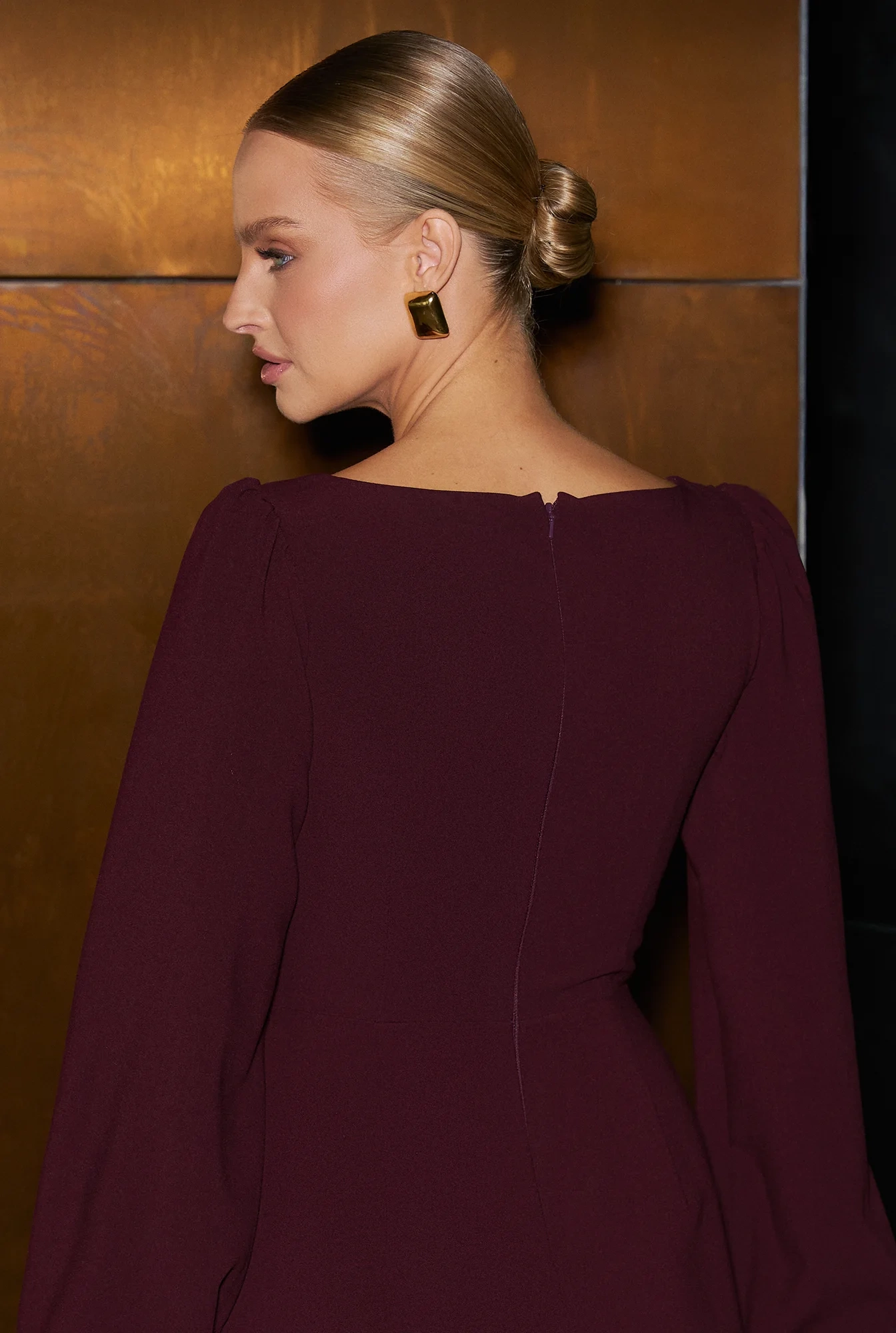 Paraiso – bordeauxfarbenes Minikleid mit Taschen