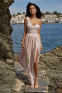 Reggia - puderrosa Kleid mit Stickerei