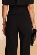 Zafarro – schwarze Hose mit ausgestelltem Bein
