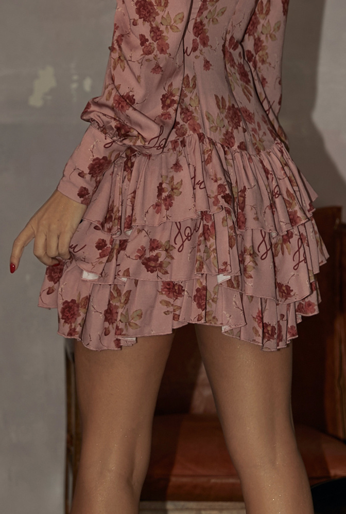 Illinois - Kleid mit Blumendruck in einem Rosaton