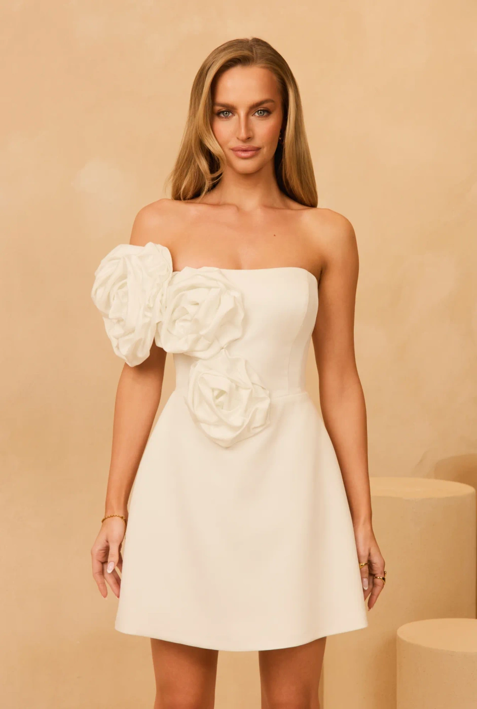 Tinsley – corset mini dress with hand-arranged flowers