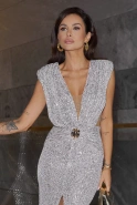 Lerida – silbernes Maxikleid mit Pailletten